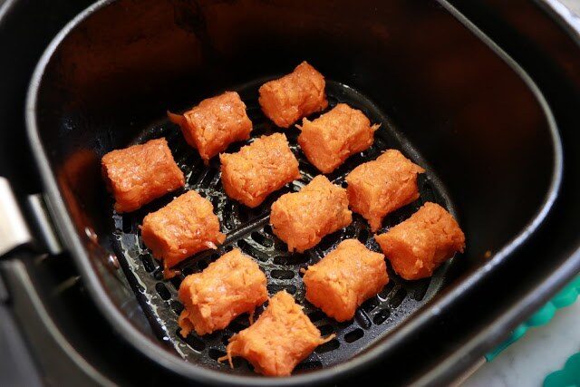  how-to-cook-tater-tots-in-an-airfryer-1931306